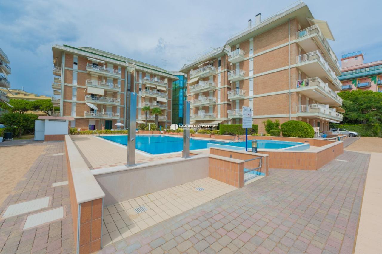 Residence Puerto Del Sol Immobiliare Pacella Lido di Jesolo Exterior photo